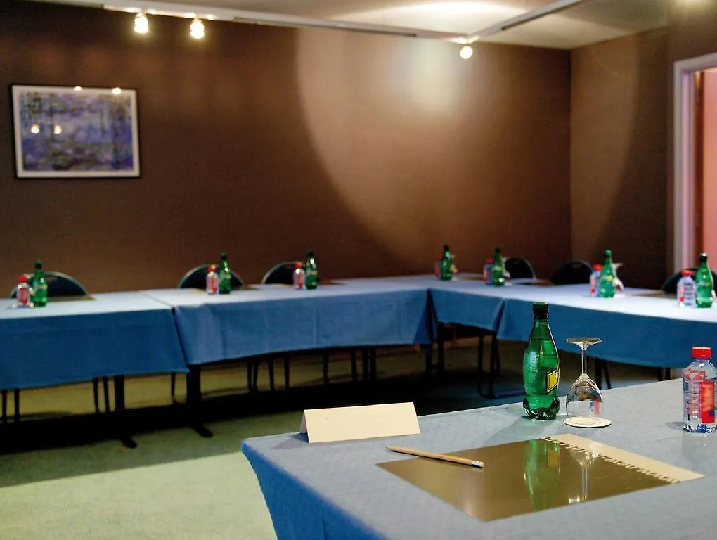 New Hotel Charlemagne Брюссель