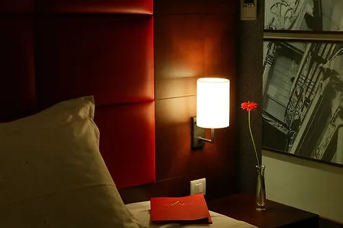 New Hotel Charlemagne Брюссель