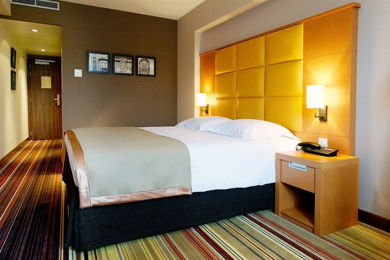 New Hotel Charlemagne Брюссель